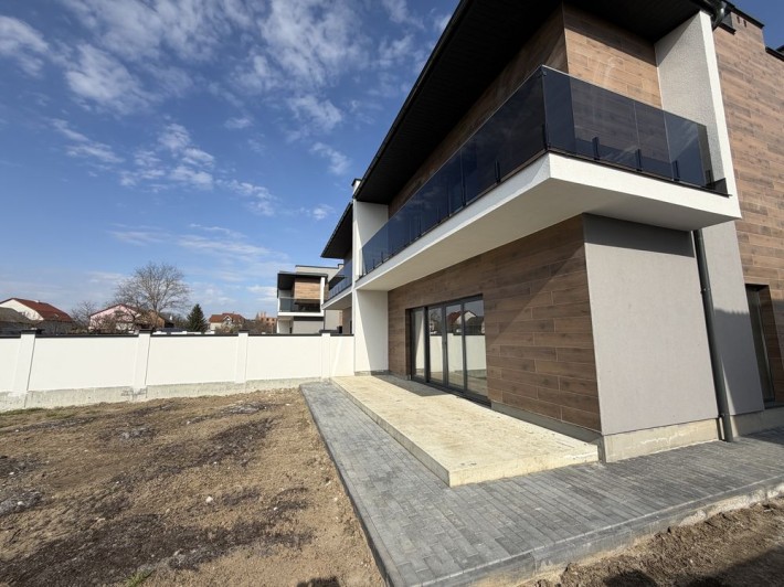 Продаж котеджу у Сокільниках - фото 1