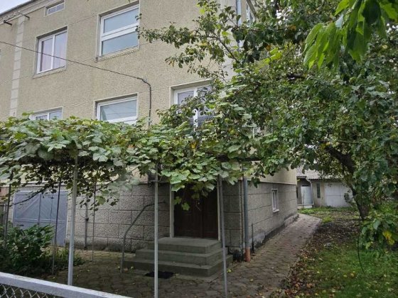 Продаж будинку м. Винника вул.Грушевського Винники