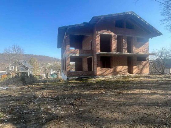 Продаж будинку в м.Винники Винники