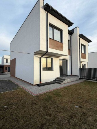 Продаж котедж, будинок Солонка, вул.Наварійська - фото 1