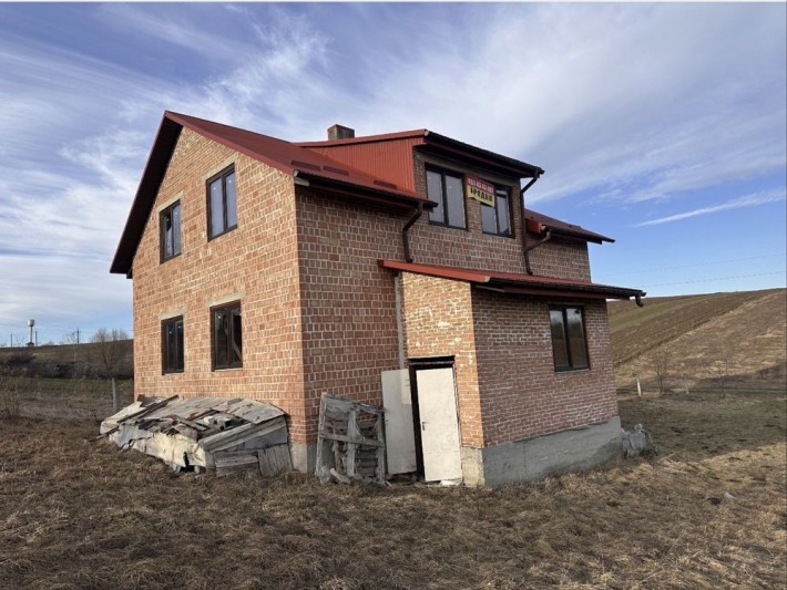 Продаж якісного будинку в центрі та 18 сот землі - фото 1