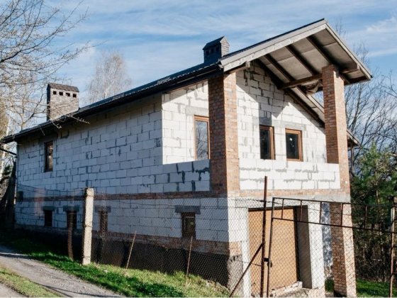 Будинок в смт Брюховичі Брюховичи