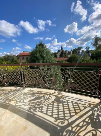 ПРОДАЖ! Будинок! Брюховичі! 350 м. кв! 17 с землі - фото 1