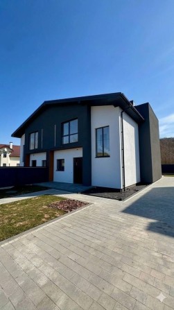 Продаж сучасного дуплексу в Брюховичах - фото 1