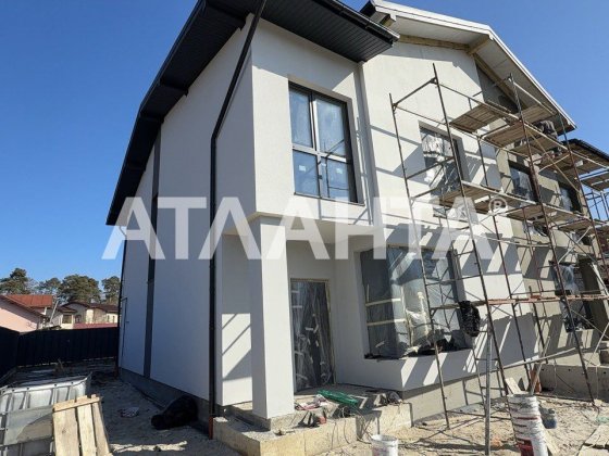 Продаж котеджу в центрі Брюхович по вул. Селищна. Брюховичі