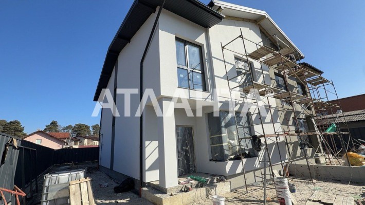 Продаж котеджу в центрі Брюхович по вул. Селищна. - фото 1