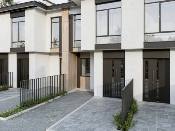 Зручна локація - 500м до обʼїздної. Котеджі від власника Рудне