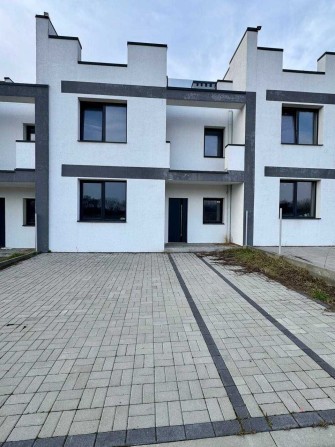 Продаж котеджу поруч зі Львовом в с.Солонка - фото 1