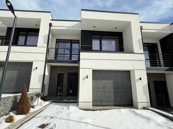 Продаж неймовірного котеджу у Солонці БЕЗ КОМІСІЇ Солонка