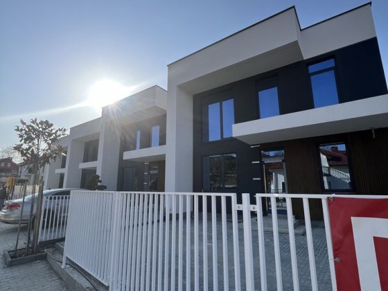 Продаж якісних котеджів в Сокільниках Сокільники