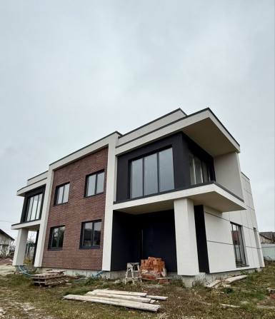 Будинок біля Львова - фото 1