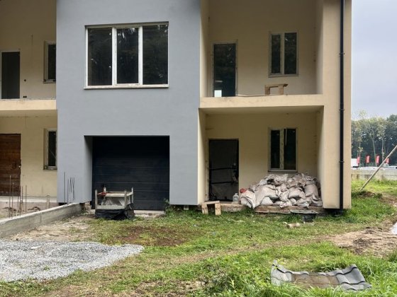 Продаж котеджу 140кв.м. в с.Зимна Вода ціна 95000$. Зимна Вода