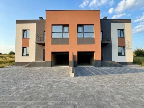 Продаж котеджу с. Зубра (вул. Дорошенка) Зубра