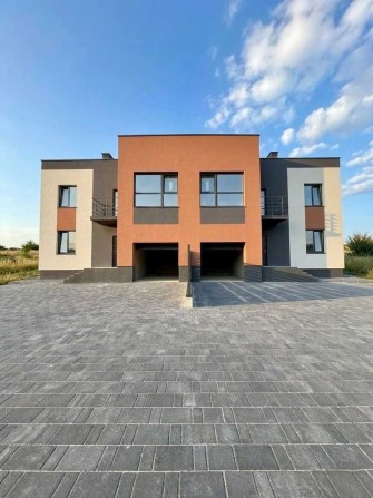 Продаж котеджу с. Зубра (вул. Дорошенка) - фото 1