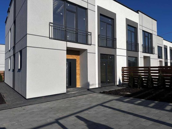 Продаж Котеджу Лесі Українки бічна Зубра біля лісу 130м2 Зубра