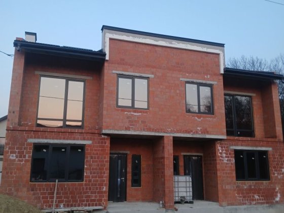 Продаж котеджу Зимна вода. Зимна Вода