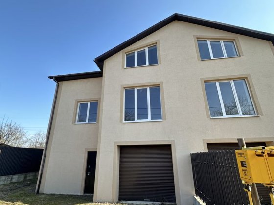 Продаж частини будинку в Рясне-Руське Рясное-Русское