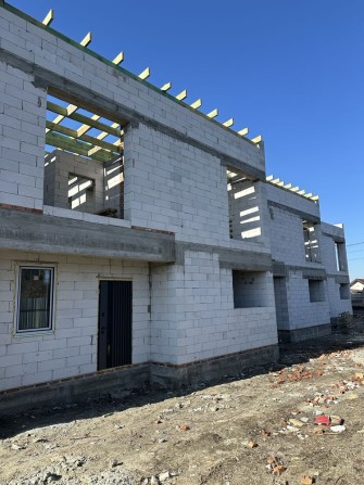 Продається котедж 144 м² у Жовкві - фото 1