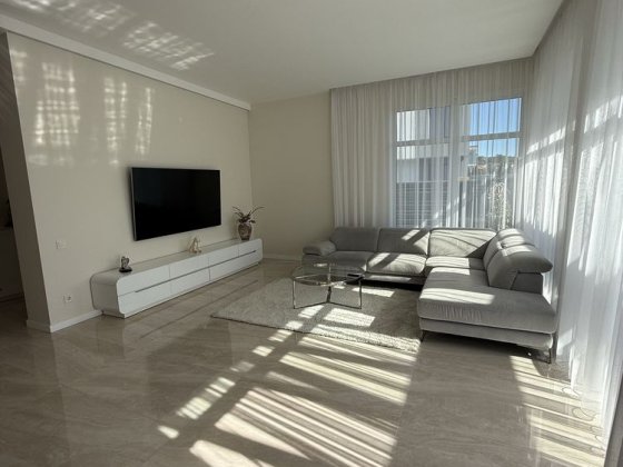 Продаж окремий будинок котедж Конопниця