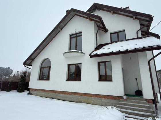 Продається сучасний будинок у місті Жовква Жовква