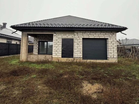 Продаж будинку в с Піски Станишовка