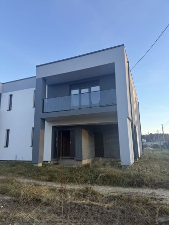 Продаж котедж дуплекс спарка - фото 1