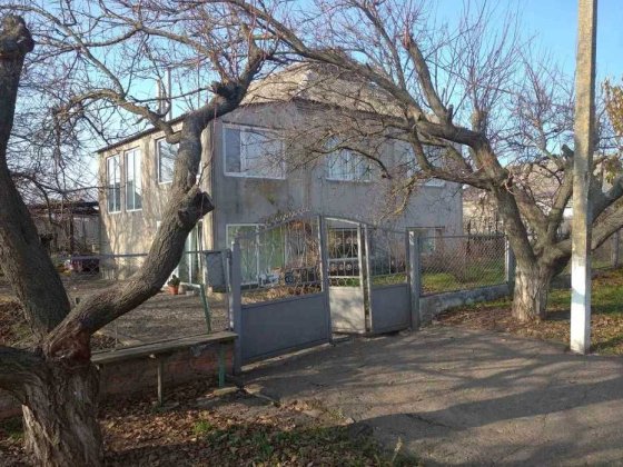 Продам двох поверховий будинок Баштанка