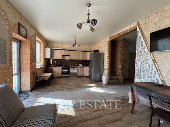 Дом с генератором, "Золотая горка"/ Черноморка, ул. Перова, 101.5м2 Лиманка