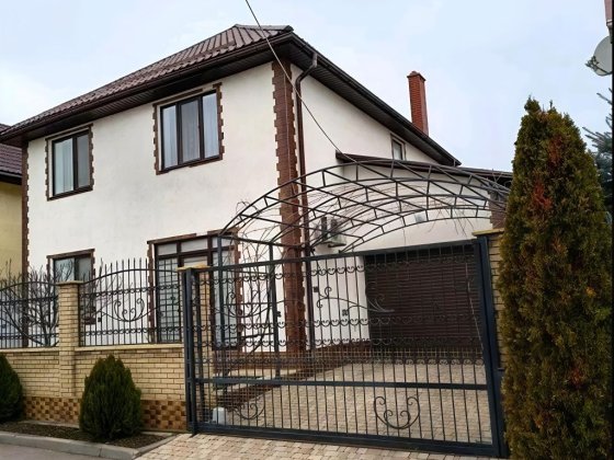 Шикарный дом ЖМ Добрый