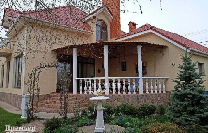 Продам будинок в Фонтанці - фото 1