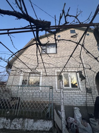 Продам дом пригород Черноморска - фото 1