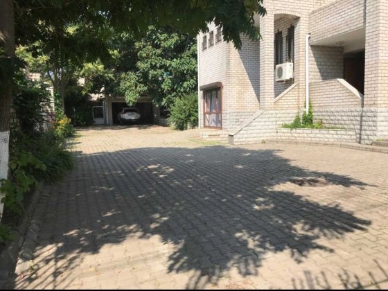 Большой дом на 10 сотках. Золотая горка. Море. Пляж Лиманка