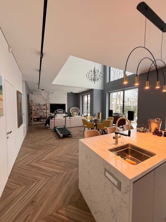 Шикарный дом у моря в Тартусе - фото 1