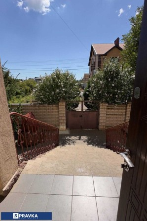 Добротный дом в Фонтанке! Полная автономия! 10 соток земли! ВЫГОДНО! - фото 1