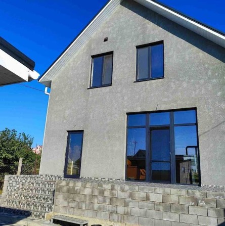 Новый дом с ремонтом, в селе Нерубайское - фото 1