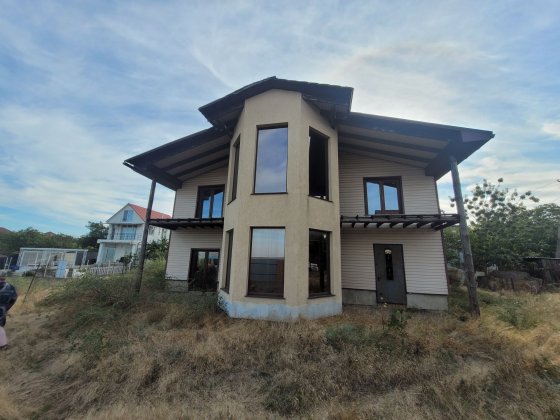 Нерубайское НАТИ дом под отделку в 1 линии. Живописное место. Нерубайское