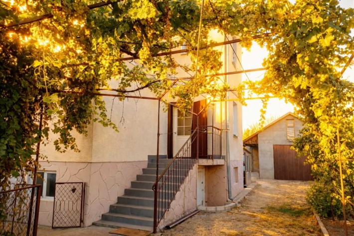 Продам міцний Будинок у Фонтанці Море поруч - фото 1