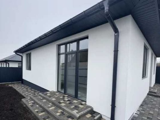 Новый одноэтажный дом 95 м² в Нерубайском