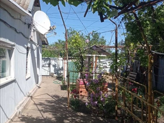 Продам капитальнай дом с газом 10 минут от города. Светлое