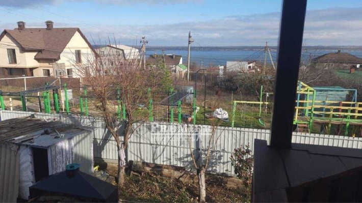 Продам 2-поверховий будинок - фото 1