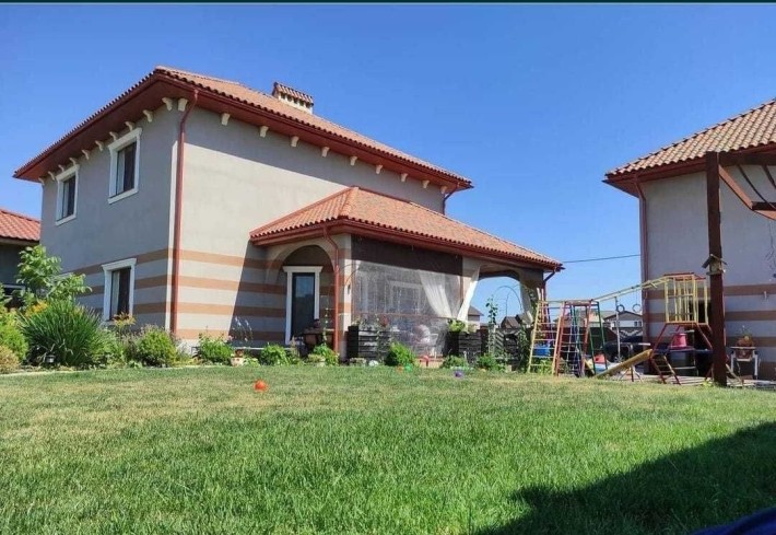 Новий дом с мебелью  в Одессе - фото 1