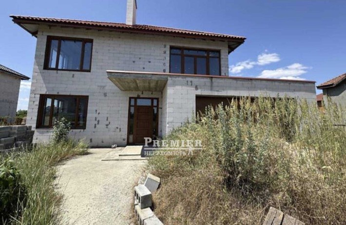 Пропонується до продажу будинок з якісним капітальним будівництвом. - фото 1