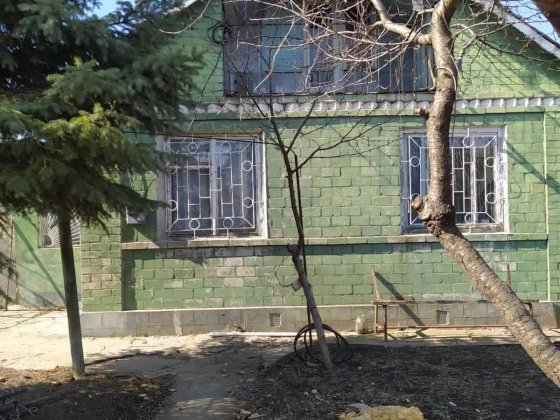 Светлое дачи, зимний дом все коммуникации, природный газ. Под ремонт. Світле