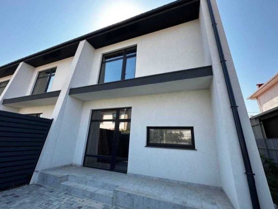 Таунхаус с. Фонтанка, Лиманский район Фонтанка