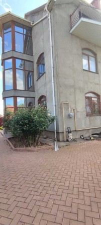 Продам 2-х этажный дом-усадьба в Нерубайском - фото 1