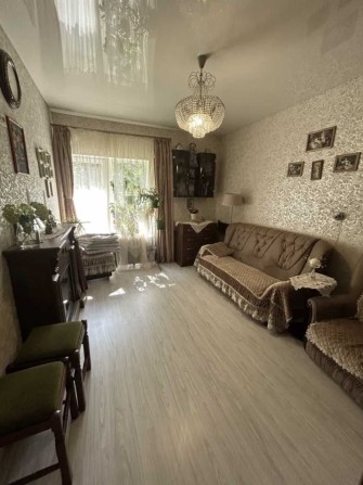 Продам дом с ремонтом. 2 этажа. Газовое отопление - фото 1