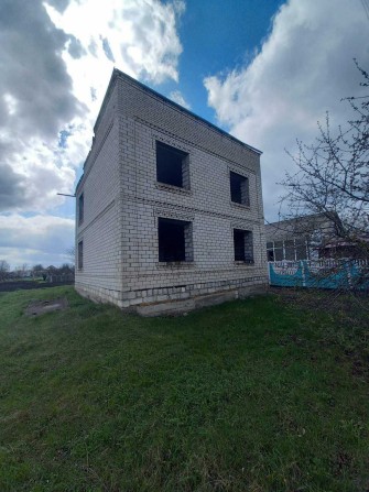 Продається двохповерховий будинок - фото 1