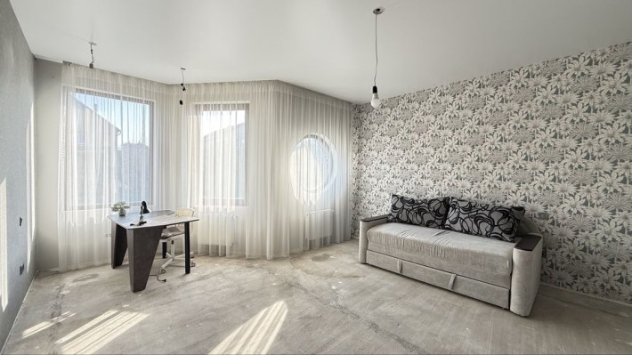 Продам дом с АГВ Сухой Лиман  земля 8 соток - фото 1