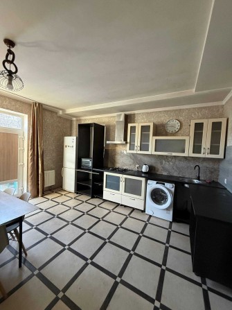 Продаётся дом по улице Первомайская в Усатова на 9 сотках земли - фото 1