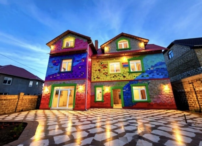 Очень крепкий дом. толстые стены. ракушечник - фото 1